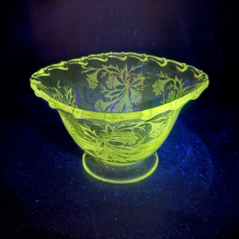 UV Reactive Fostoria Etched Heather Square Clear Glass Mayonnaise Bowl Only